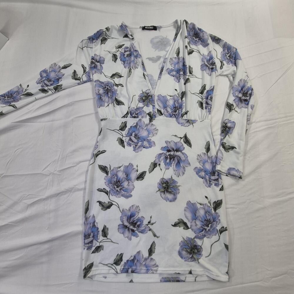 Missguided Dress Womens Size White Floral Long Sleeve Bodycon V Neck